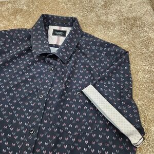 7 DIAMONDS Mens L Tradewinds 4 Way Stretch Woven Shirt Navy Pink Geometric